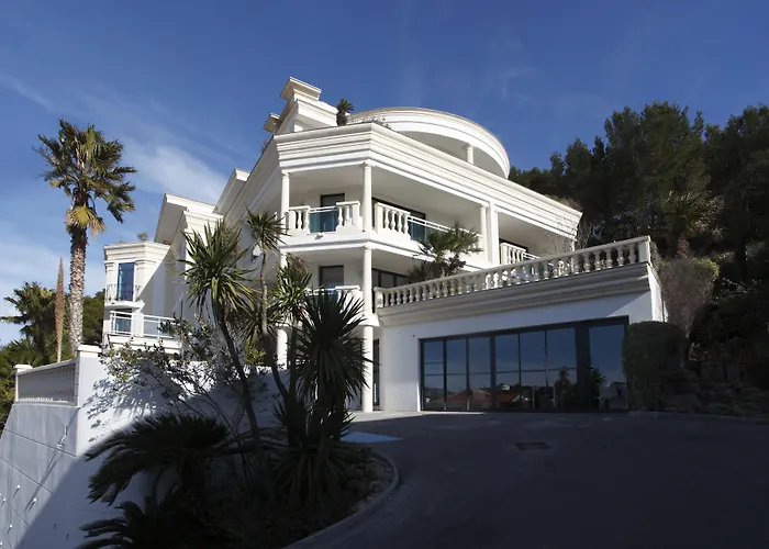 Aparthotel Adonis Carry Le Rouet - Adriana