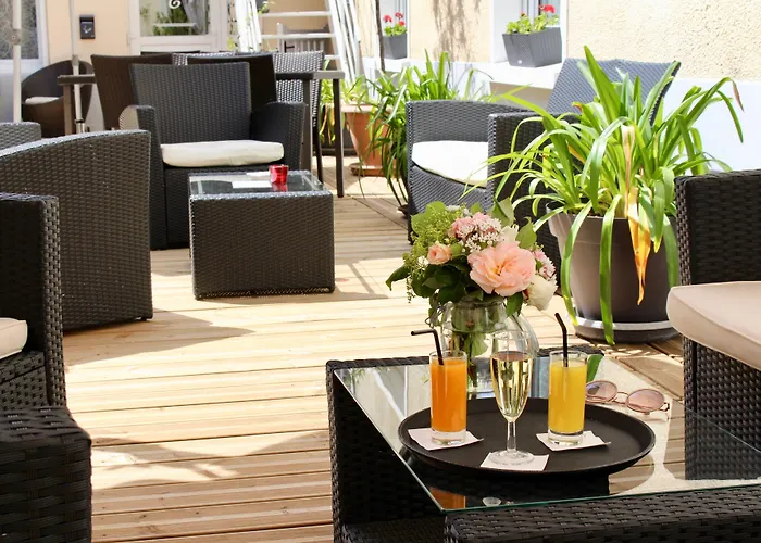 Hotel Le Charleston Le Mans