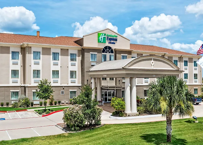 Holiday Inn Express & Suites Cotulla By Ihg