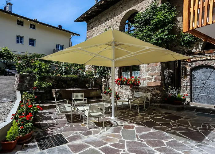 Hotel Tyrol