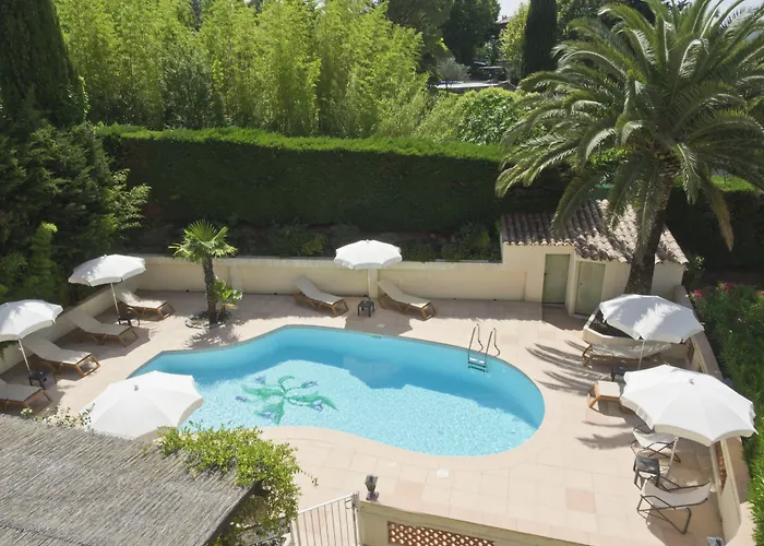 Hotel Les Oliviers Fayence