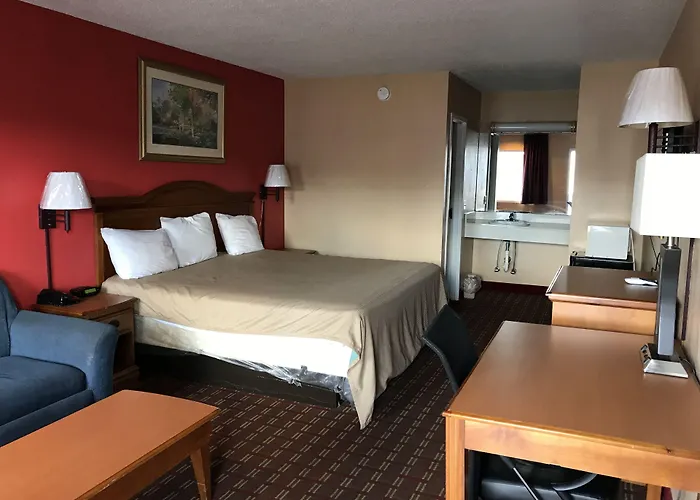 Adams Inn Dothan