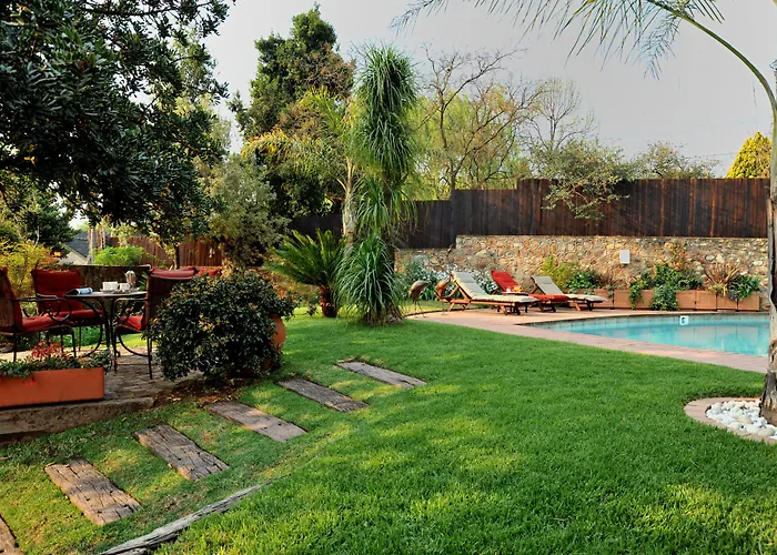 Claires Of Sandton Luxury Guest House