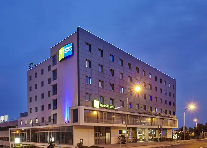 Holiday Inn Express Lisbon Alfragide By Ihg Carnaxide