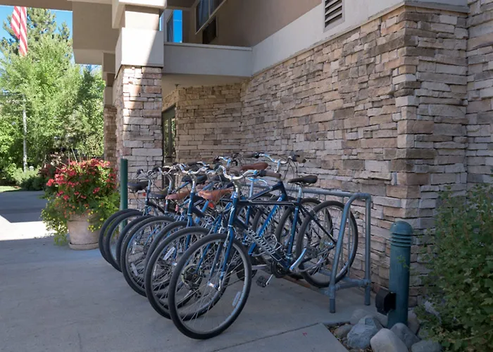 Wood River Inn & Suite