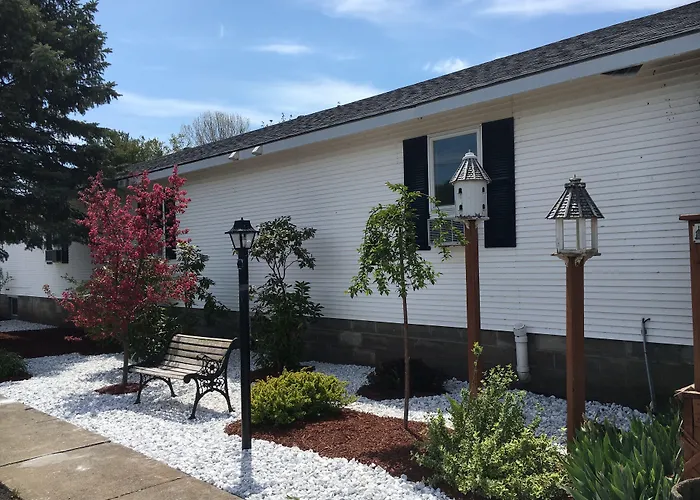 Port Lodge Motel