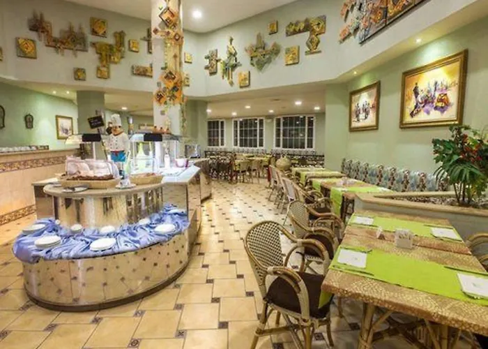 Hotel Eden Phoenix