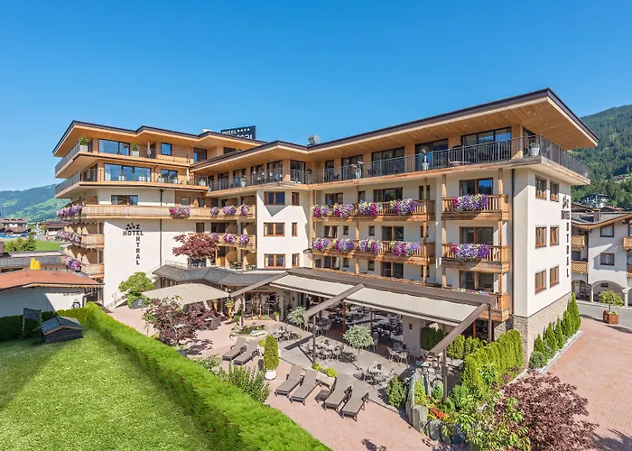 Hotel Zentral ****superior Kirchberg in Tirol