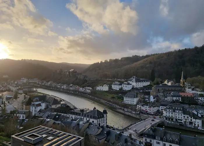 Hôtel Panorama - Vue exceptionnelle sur la Semois