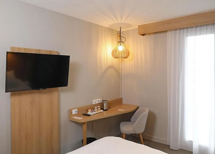Mercure Abbeville Centre – Porte de La Baie de Somme