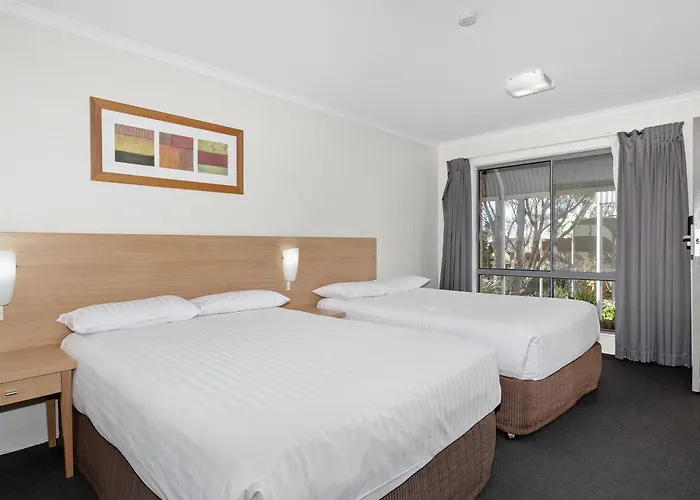 Ibis Styles Canberra Eagle Hawk