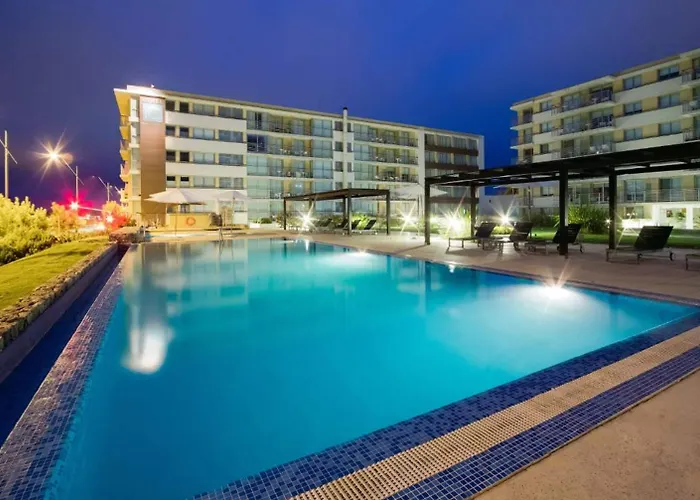 Real Colonia Hotel & Suites