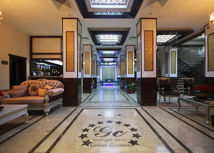Grand Corner Boutique Hotel