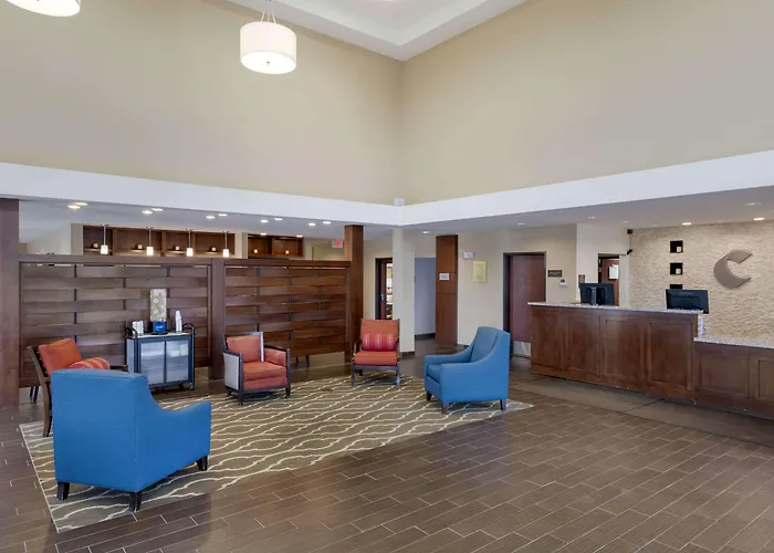 Comfort Suites & Conference Center Worthington