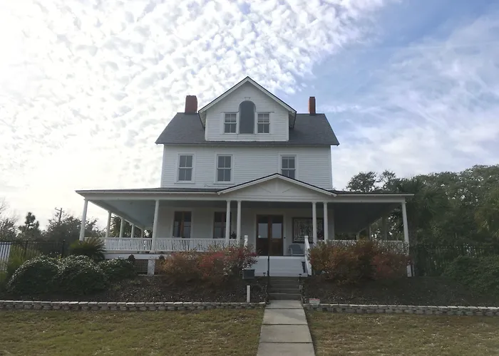 Surf Song Bed & Breakfast