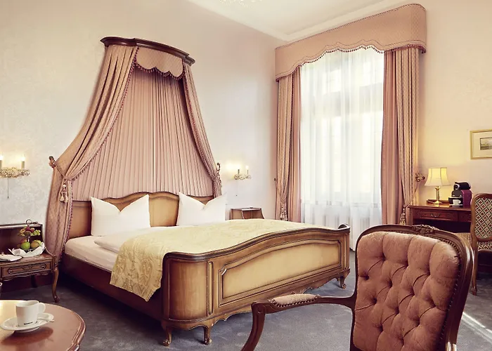 Romantik Hotel Schloss Rettershof Kelkheim