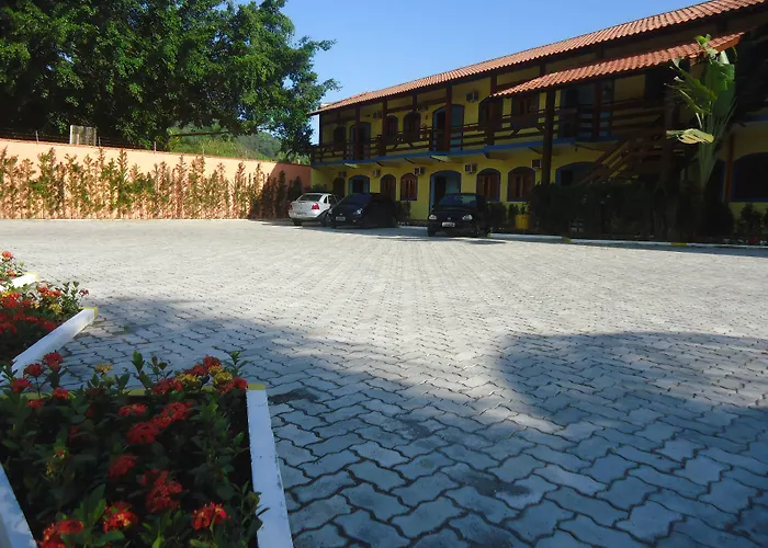 Hotel Camburi Praia