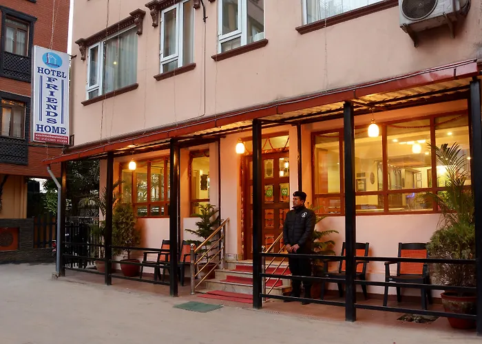 Hotel Friends Home