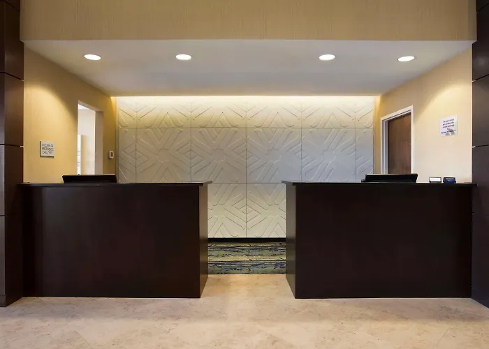 Wingate By Wyndham Seminole Hotel
