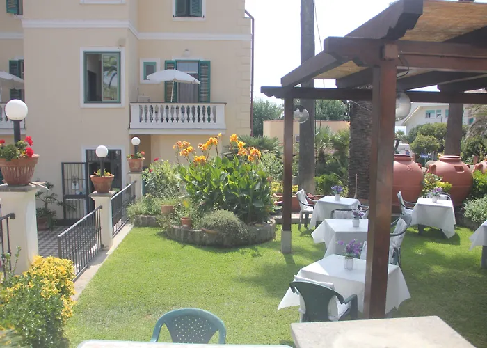 Bed and Breakfast Villino Gregoraci Relais Santa Marinella