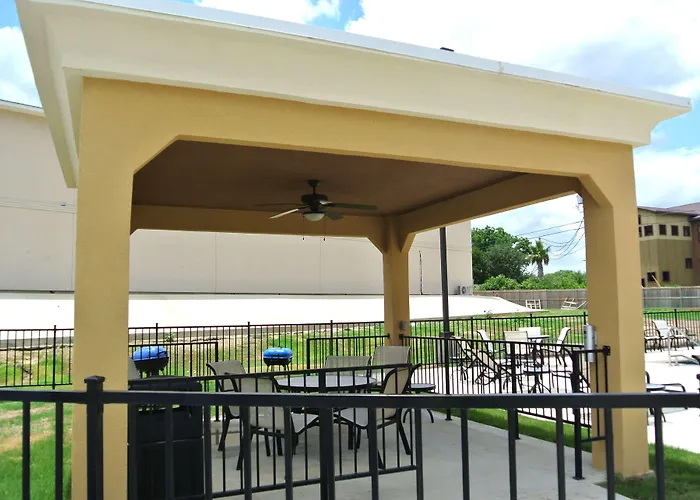 Hampton Inn Carrizo Springs
