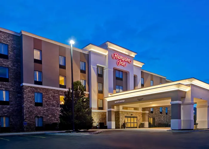 Hampton Inn Dekalb - Near The University