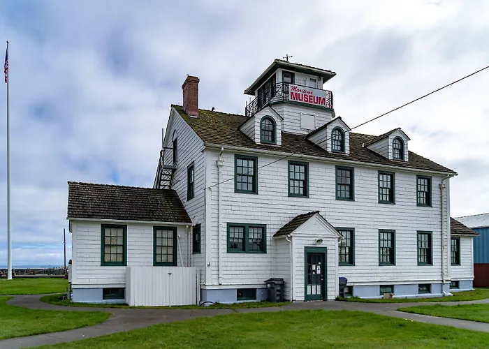 Chateau Westport Resort