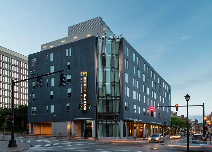Hyatt Place Portland Downtown - Old Port Square