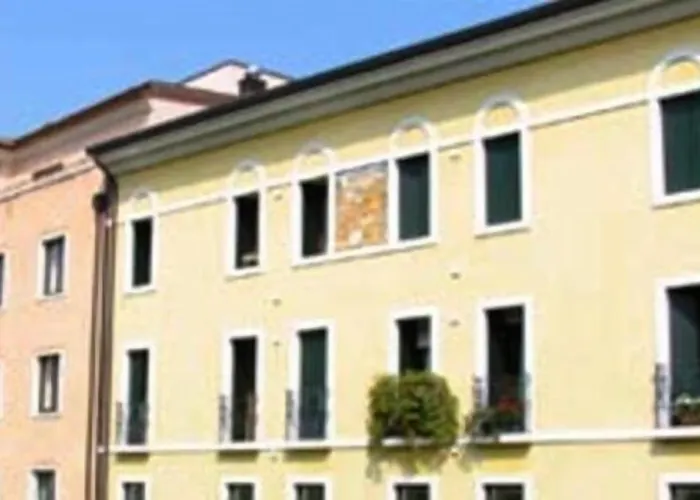 Hotel Due Leoni