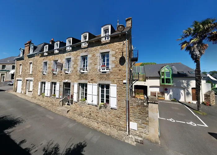 Contact Hôtel - Hôtel Le Lion d'Or Lamballe