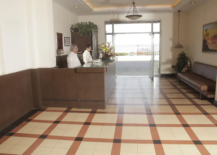Sea Green Hotel