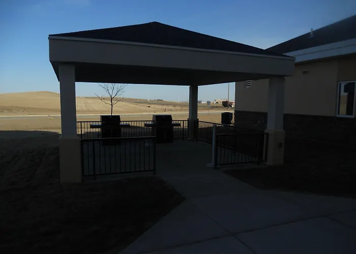 Hawthorn Extended Stay By Wyndham Dickinson