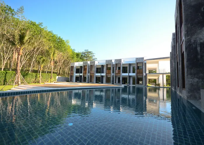 Wanaburi Resort