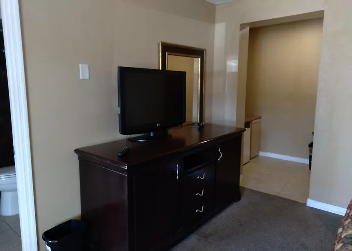 Budget Lodge Mount Dora