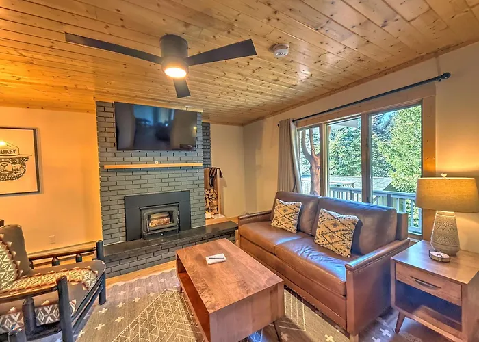 Thomsonite Inn On Lake Superior Grand Marais
