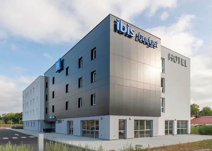 Hotel Ibis Mont De Marsan