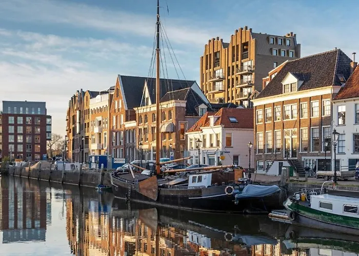 Thorbecke Canal View Zwolle 