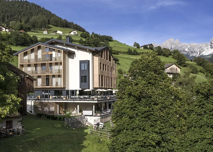 Alpinhotel Vajolet - Adults Only Tires
