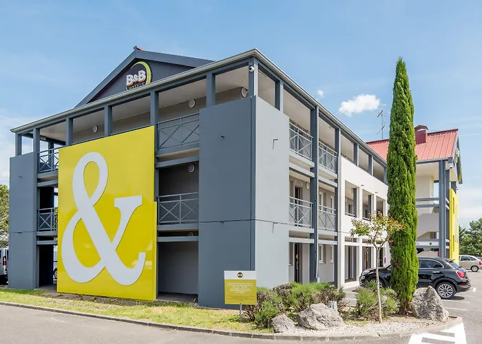 B&B HOTEL Bordeaux Mérignac Hôtel de Ville