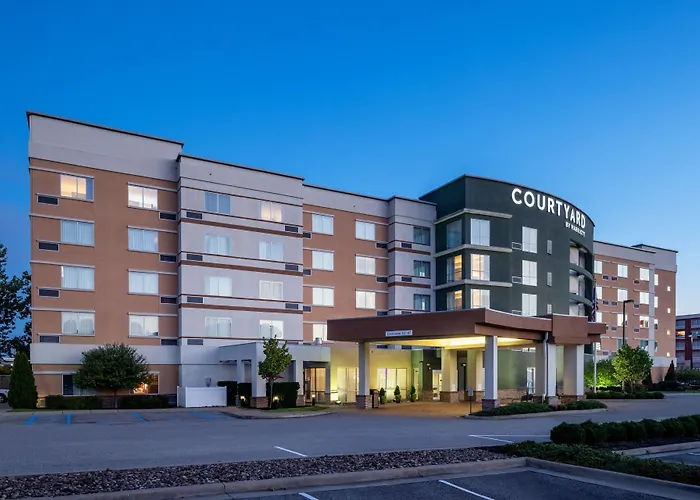 Courtyard By Marriott Charleston Downtown/Civic Center