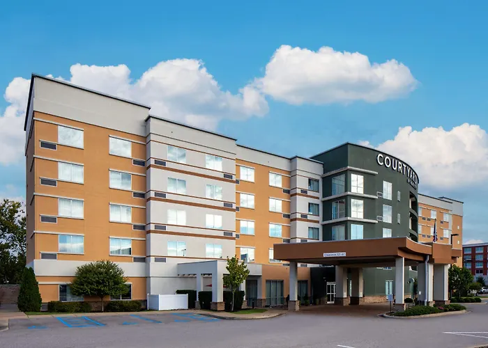 Courtyard By Marriott Charleston Downtown/Civic Center