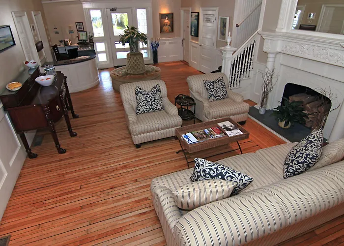 Anchor Inn Beach House Provincetown