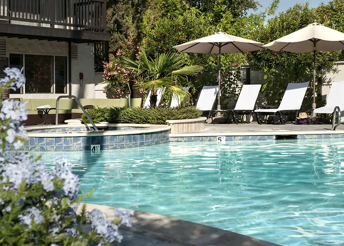Roman Spa Resort Calistoga
