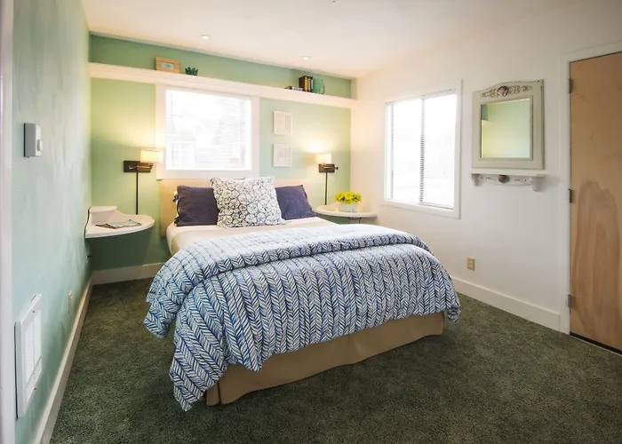 Beachside Inn Seaside