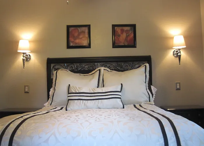 The North Shore Inn Crestline