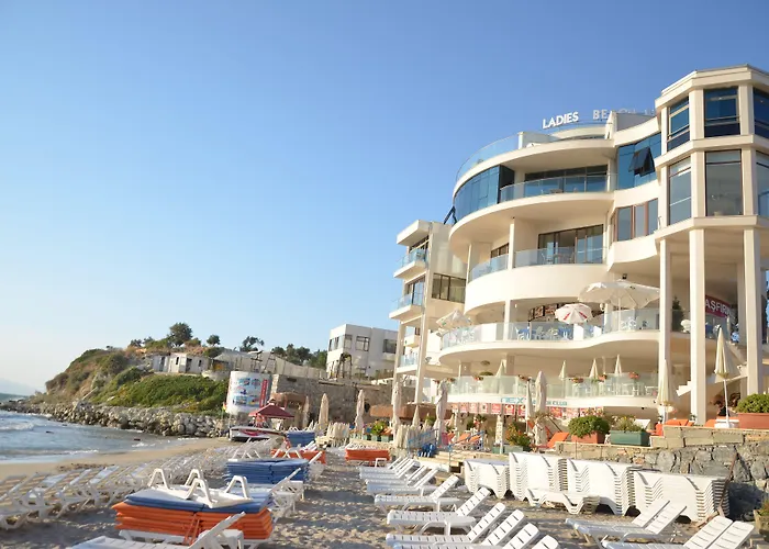 Ladies Beach Suite Hotel (Adults Only) Gokcealan