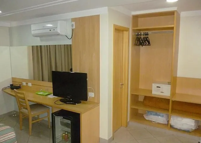 Hotel Domani Guarulhos