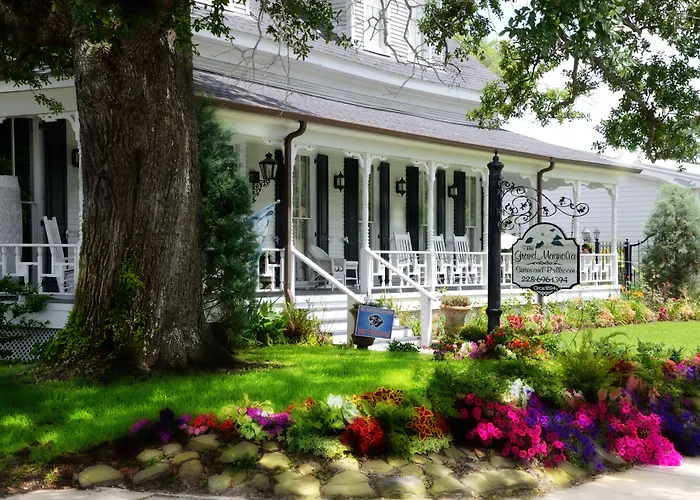 Grand Magnolia Ballroom & Suites