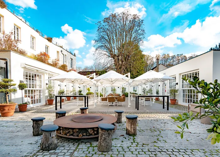 Hotel La Demeure Du Parc à Fontainebleau