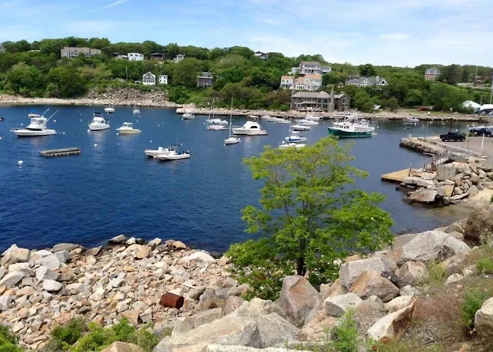 Seafarer Inn Rockport